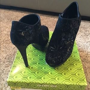 Gianni Bini Bootie